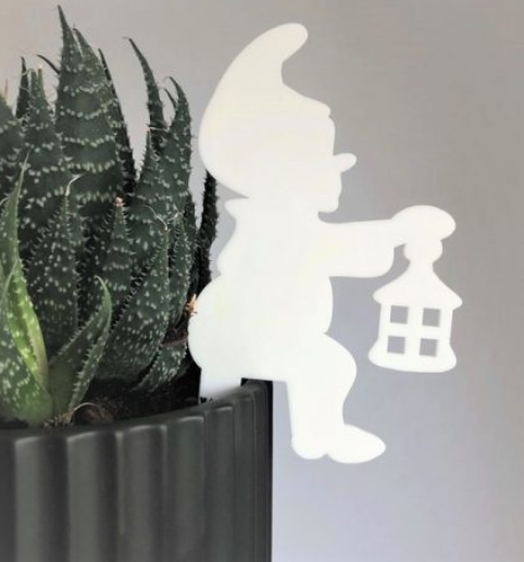 JUL  HNGENISSE MED LANTERNE