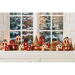 Hus t/fyrfadslys m. rdt tag og juletr