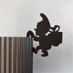 JUL  HNGENISSE MED GAVE